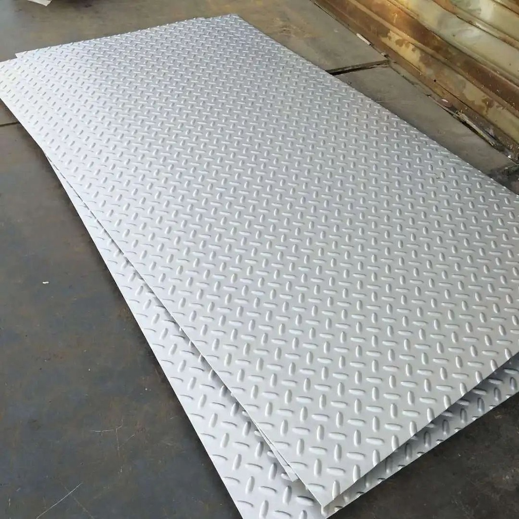 #迎新年～304不銹鋼定制壓花板直供花紋鋼板不銹鋼防滑板鍍鋅