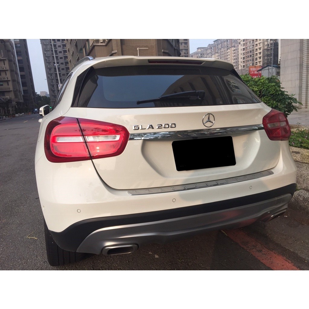 2014 BENZ GLA200 售50萬  二手車 中古車 黃先生