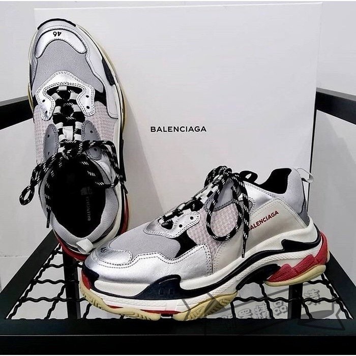 全新二手 Balenciaga 巴黎世家 Triple S 男女同款 老爹鞋 休閒鞋 銀/紅底 實拍