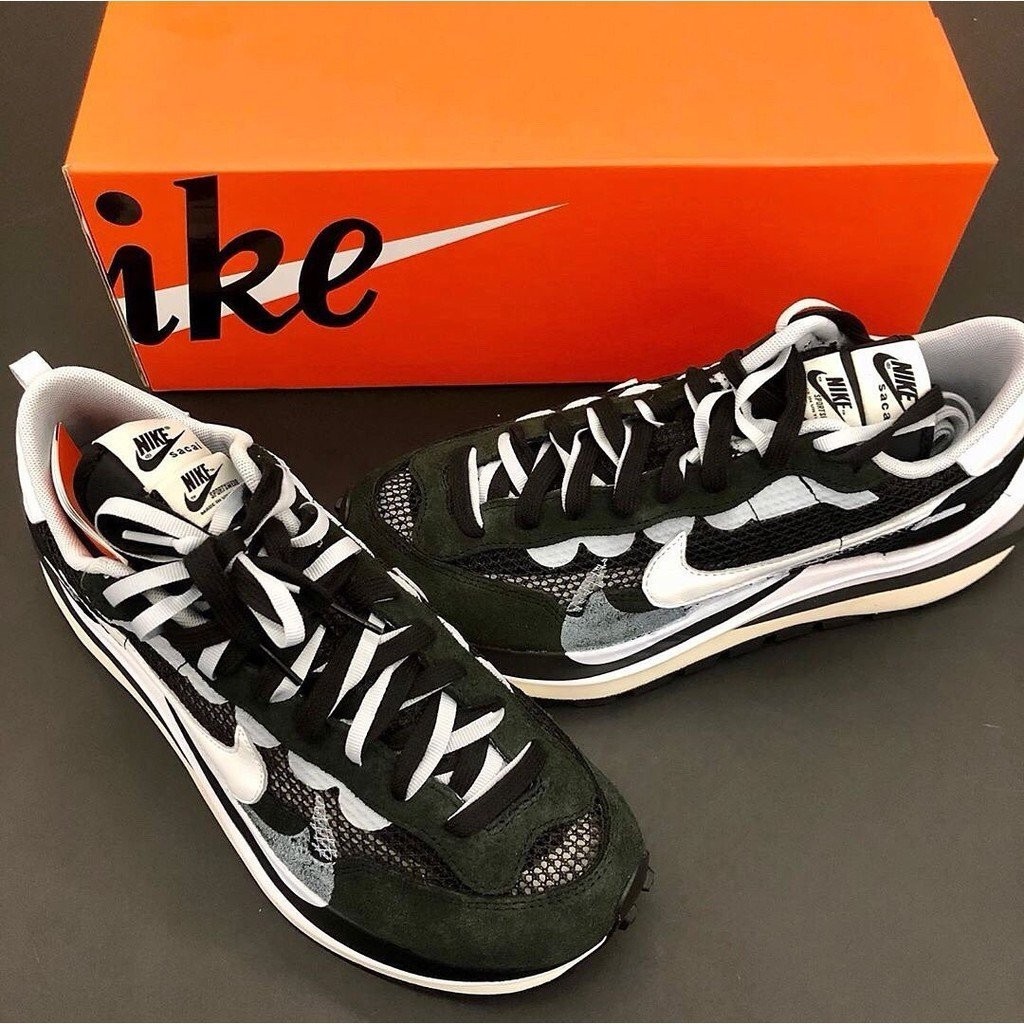 聯名 Sacai x Nike VaporWaffle Black 黑白 復古 低幫 運動 CV1363-001 慢跑鞋