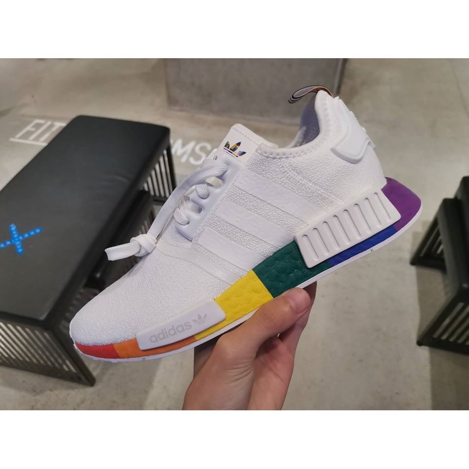 ADIDAS NMD R1 彩虹 白彩虹 全白 編織 BOOST 男女鞋 FY9024