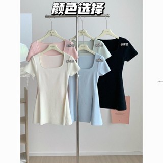 上衣短袖 T恤 夏季新款韓版設計感U領短袖針織衫女外穿修身顯瘦開叉上衣ins