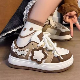 Cinderella 小花花輕便透氣學生休閒百搭圓頭潮闆鞋 女鞋麵包鞋休閒鞋女 厚底鬆糕鞋 厚底小白鞋 增高厚底鞋