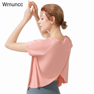 Wmuncc 短袖瑜伽 T 卹女士運動九分上衣後下擺開叉跑步速乾透氣健身上衣