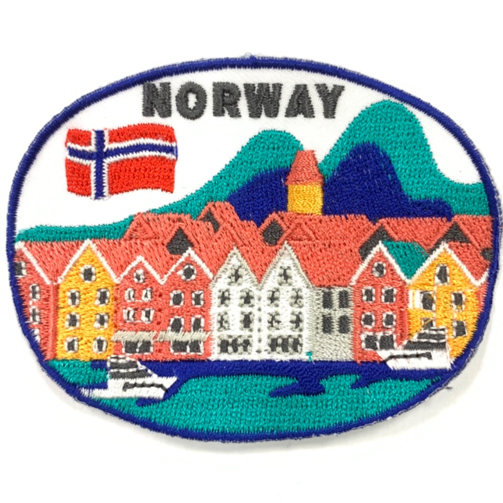 【A-ONE】挪威 卑爾根 Bryggen 峽灣小鎮 彩色木屋 電繡士氣章 INS打卡地標 貼章 補丁貼 燙布貼 徽章
