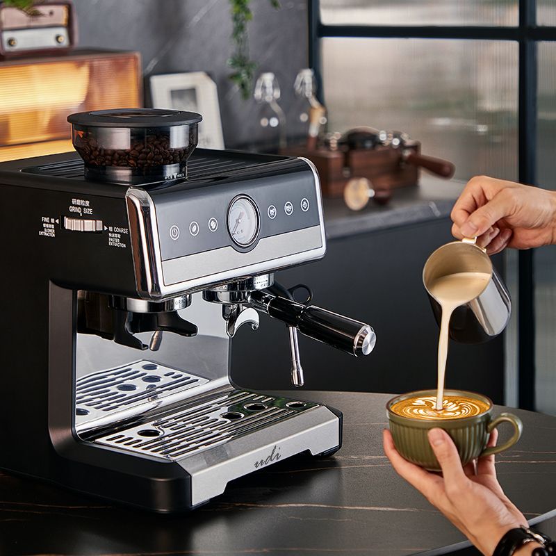 【廠家直銷 詳情咨詢客服】CM7020咖啡機雙鍋爐商用意式半自動咖啡機家用小型一體機研磨一體