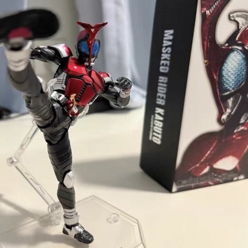 KO假麵騎士 高能甲鬥 真骨鵰 Kabuto 甲鬥王騎士 潮玩手辦 公仔模型 桌麵擺件 交換禮物 生日禮物 機箱擺件