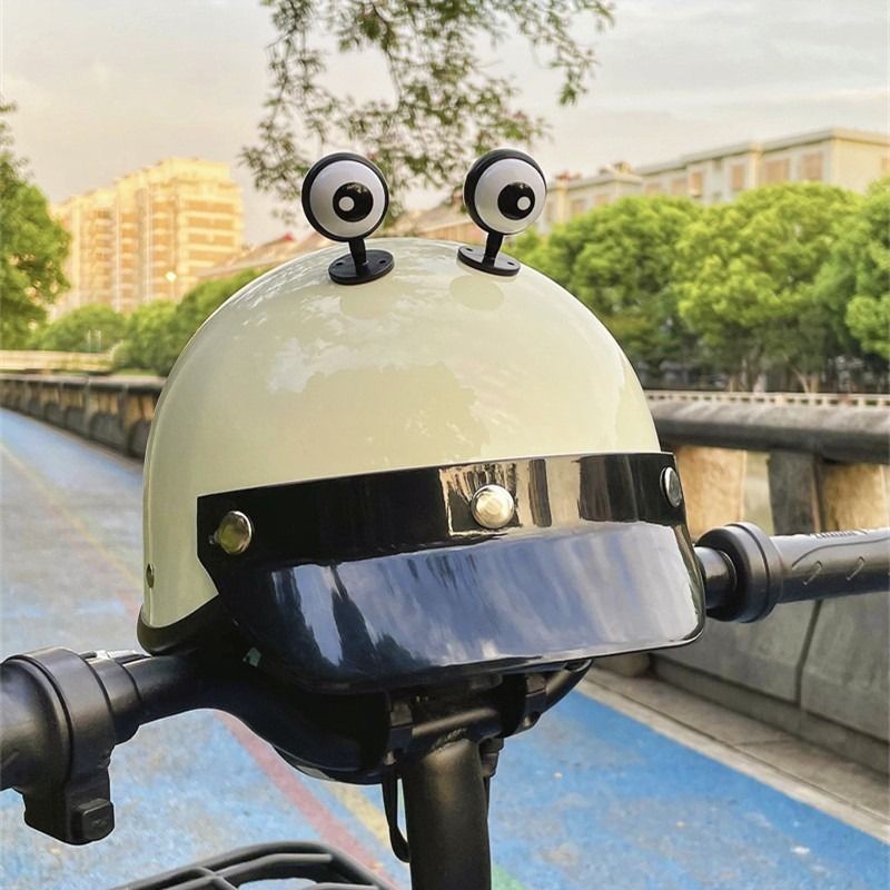 機車裝飾  頭盔裝飾🌈眼睛電瓶電動車機車頭盔裝飾品小配件掛件擺件玩偶公仔自行車