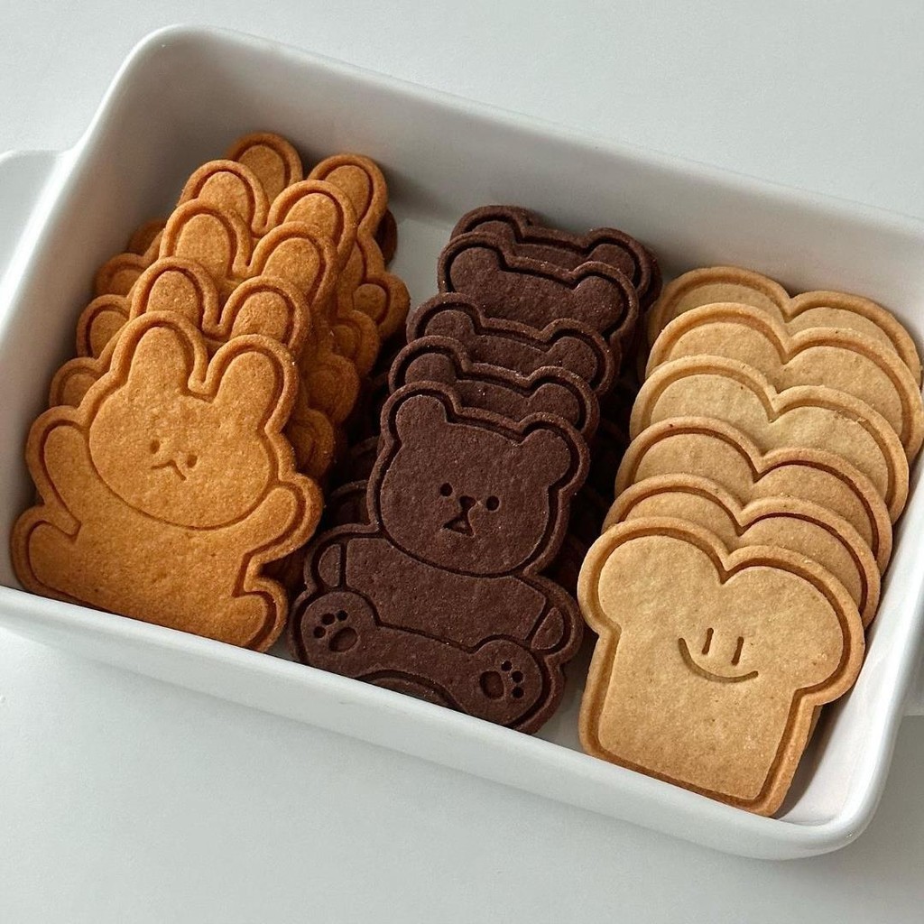 ｄｉｙins韓系網紅可愛小熊兔子抱抱熊吐司卡通餅干模具按壓diy烘焙模具