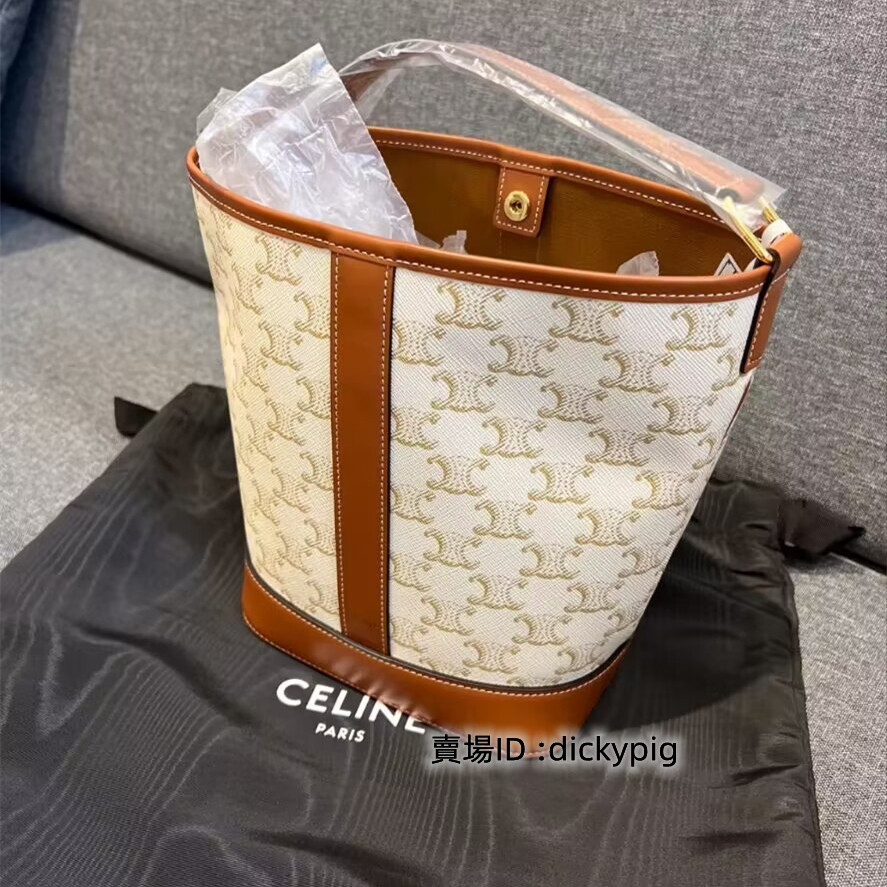 精品二手 CELINE 賽琳 Triomphe 凱旋門 白色 小號 經典老花 水桶包 單肩包 斜背包 191442