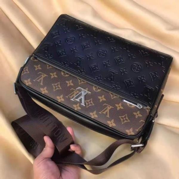 二手樂萌代購新款LV/Louis Vuitton/包 斜挎包 郵差包 休閒商務男包 經典壓花郵差包