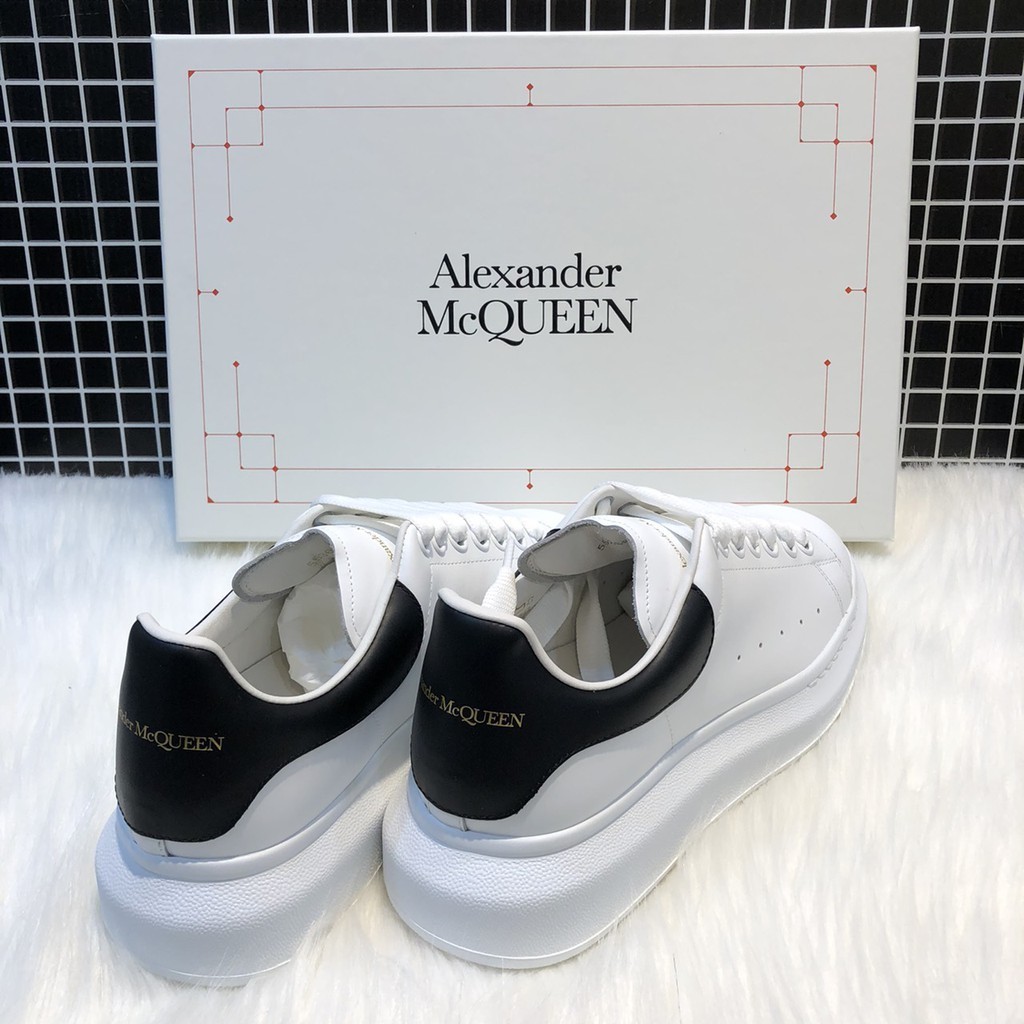 二手真品Alexander McQueen MCQ 皮革黑尾男鞋 553680WHGP59061