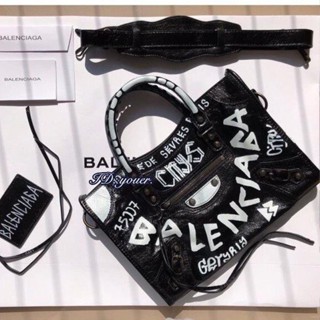 精品二手 Balenciaga Graffiti Classic City S 黑色小釦塗鴉機車包