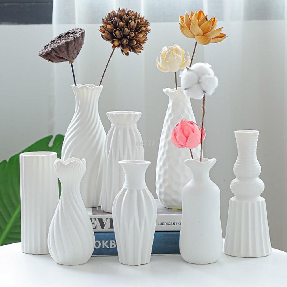 ⚡白色陶瓷花瓶插花瓶 乾燥花小花瓶 日式花瓶 極簡純白花瓶 裝飾瓶 鮮花干花擺件插花瓶 咖啡廳裝飾花瓶
