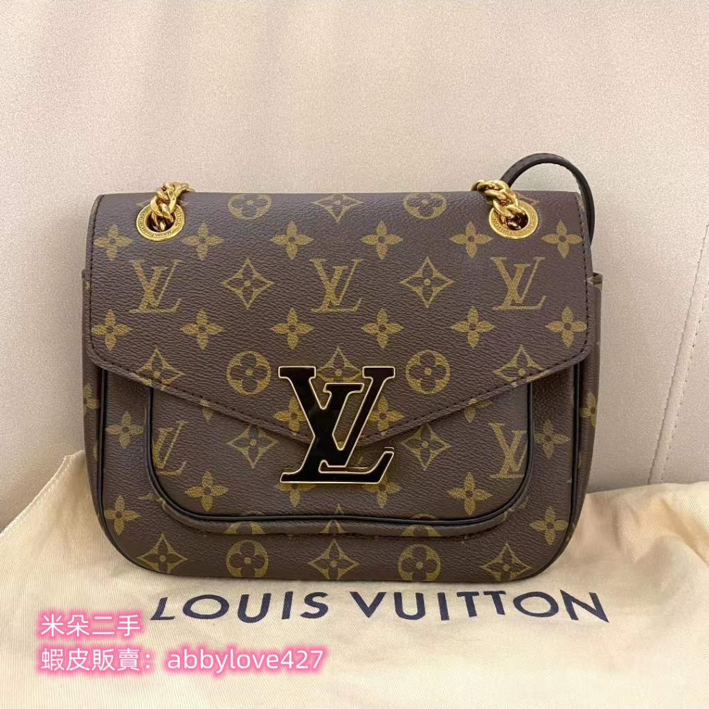 二手精品 LV 路易威登 M45592 Passy 新款 老花 郵差包 側背包肩背包 斜背包 Logo字母 鎖扣 鏈條