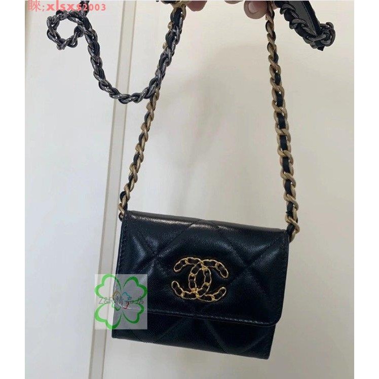 二手正品CHANEL19 香奈兒 鏈子 大logo 19 口蓋零錢包 單肩斜跨包 CHANEL 短夾 現貨