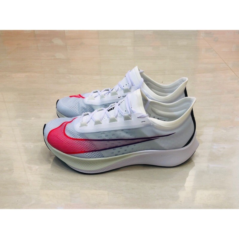 【代購】Nike Zoom Fly 3 白紅紫 漸層 慢跑鞋 AT8240-103