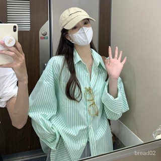 夏季新品❄綠色條紋襯衫女夏季寬鬆韓版中長款潮流氣質外搭甜鹽係防曬上衣潮 OPIT
