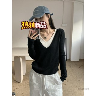 🔥藍天商場🔥小眾假兩件撞色V領長袖T恤女秋季設計感寬鬆緊身時尚百搭打底上衣