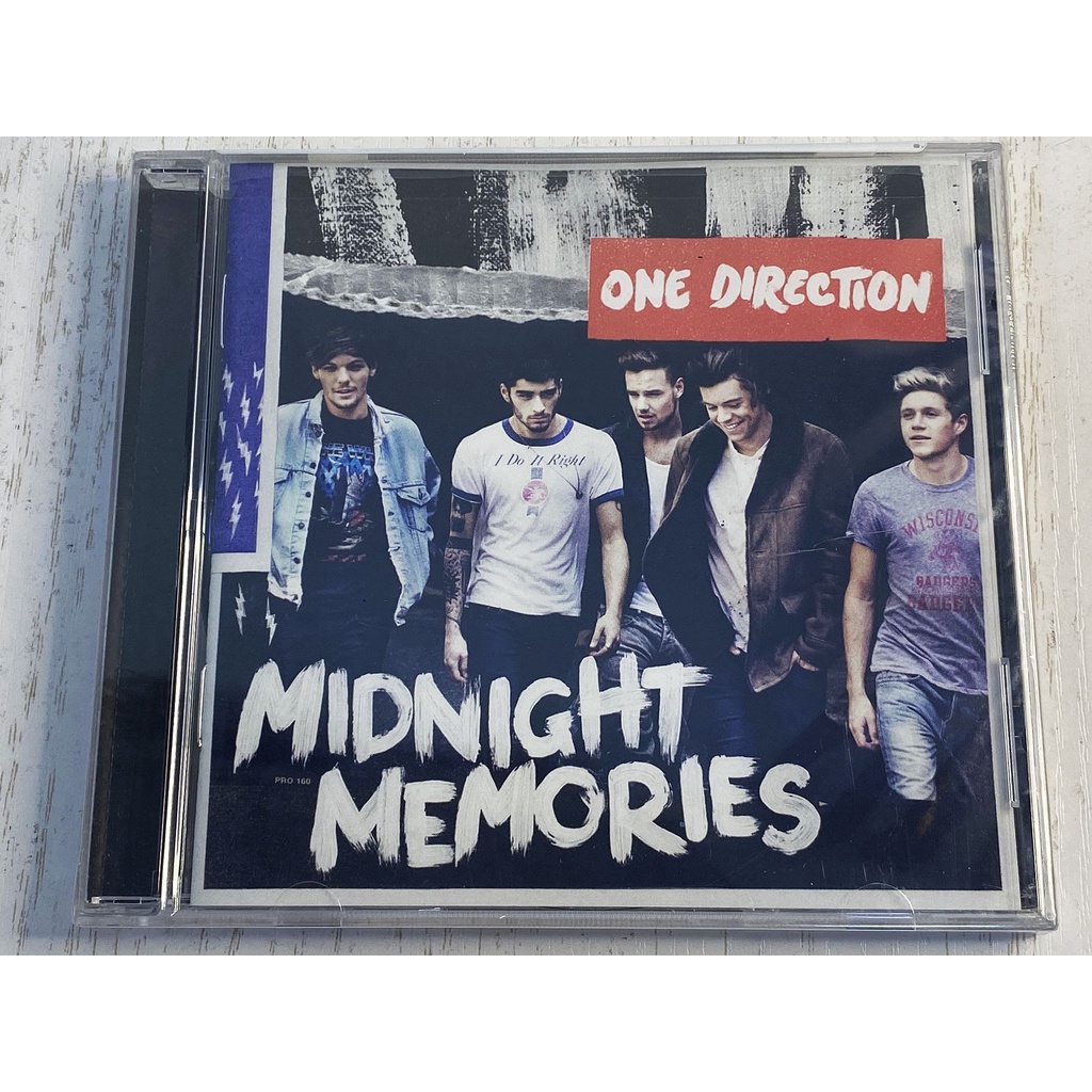 正版 CD《1世代》青春午夜場 同場加映版／One Direction MIDNIGHT MEMORIES全新未拆