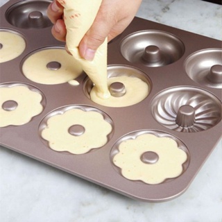 暢銷精選 烘焙模具12連花型甜甜圈模具烘焙面包圈蛋糕不粘烤盤烤箱家用大號