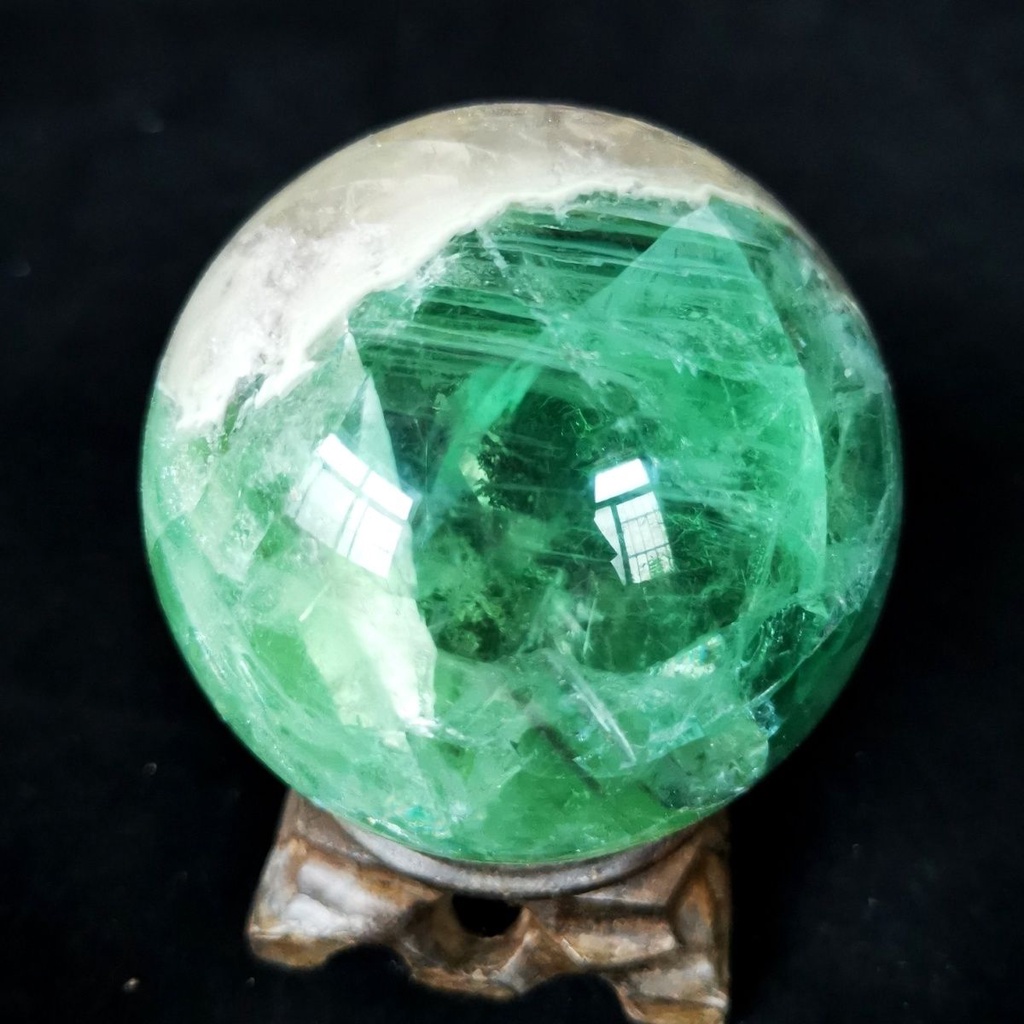 （清倉）清倉 天然綠螢石球原石小擺件紫水晶球纏絲辦公室收藏消磁把件