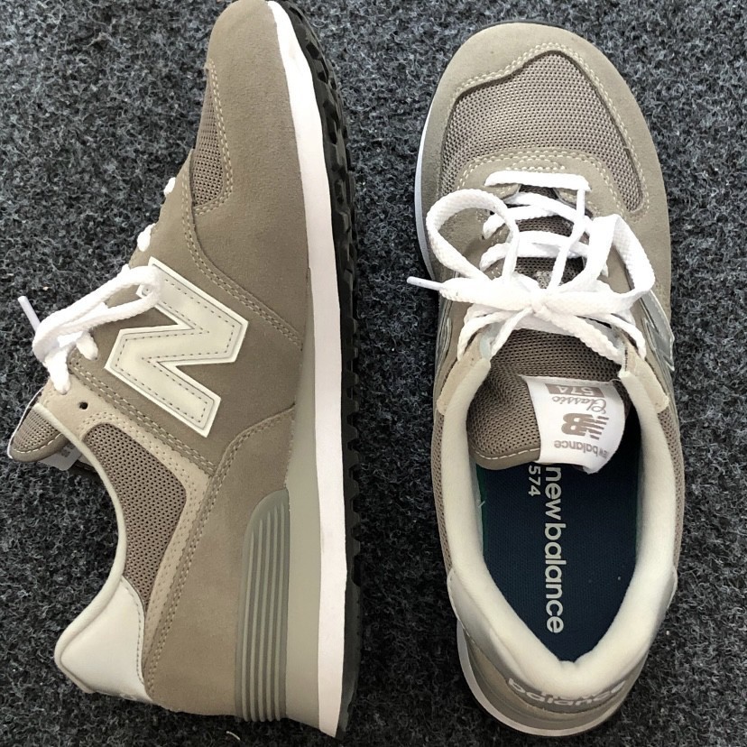 New Balance 574 灰色 IU著用款 NB574 男女款 ML574EGG 現貨