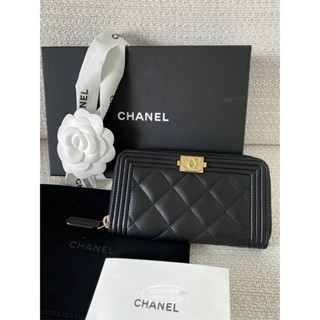 二手精品 Chanel A80566 黑色 小羊皮 boy 經典菱格紋 金扣 中夾 皮夾 零錢包 現貨