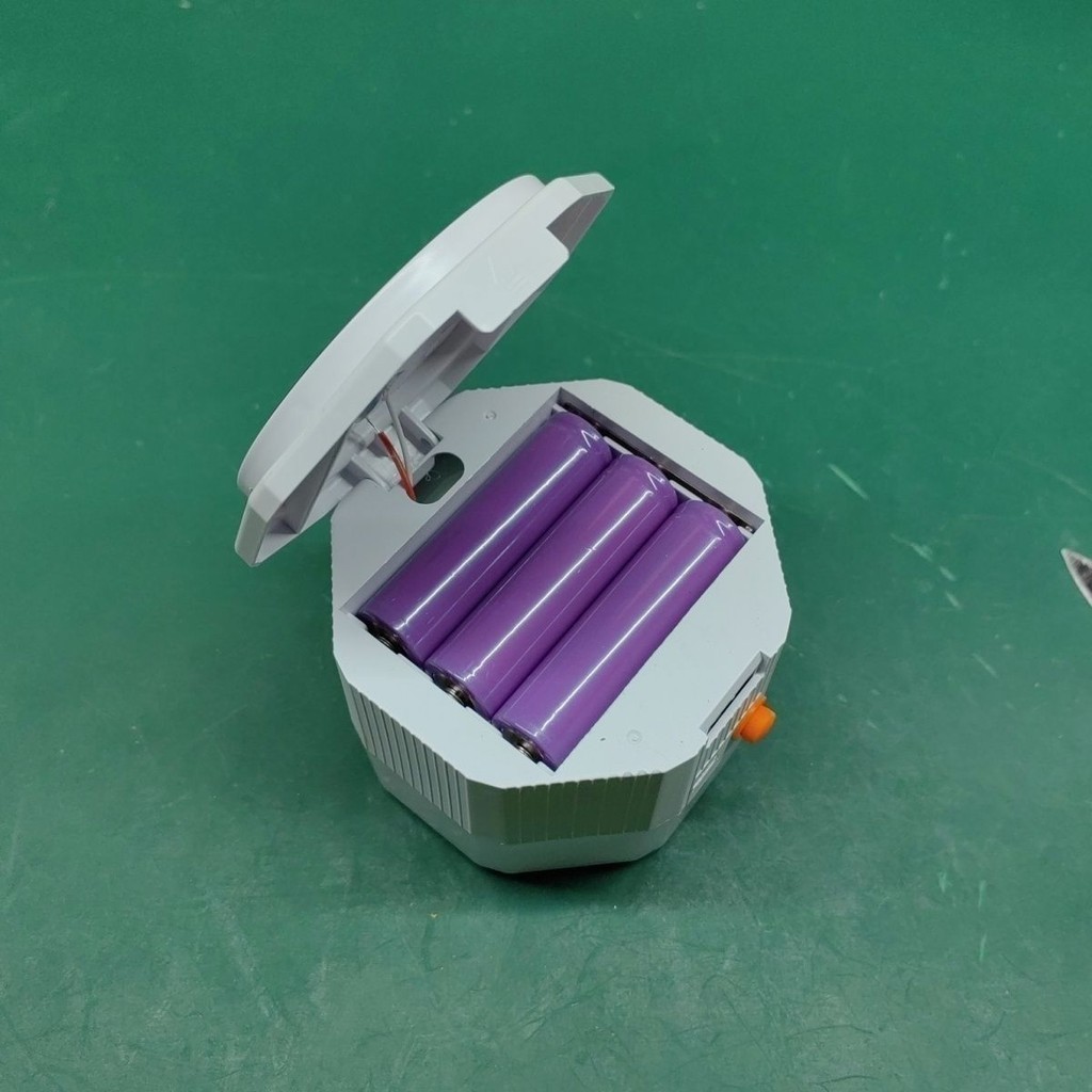 【台灣熱銷】新款太陽能燈尖頭18650鋰電池燈夜市電池更換充電式移動照明燈