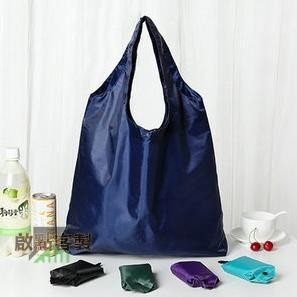 【全場客製化】【摺疊購物袋】 新款 日式 大容量 斜背包 便攜式 可摺疊 超市買菜包 手提袋 素色包 印logo