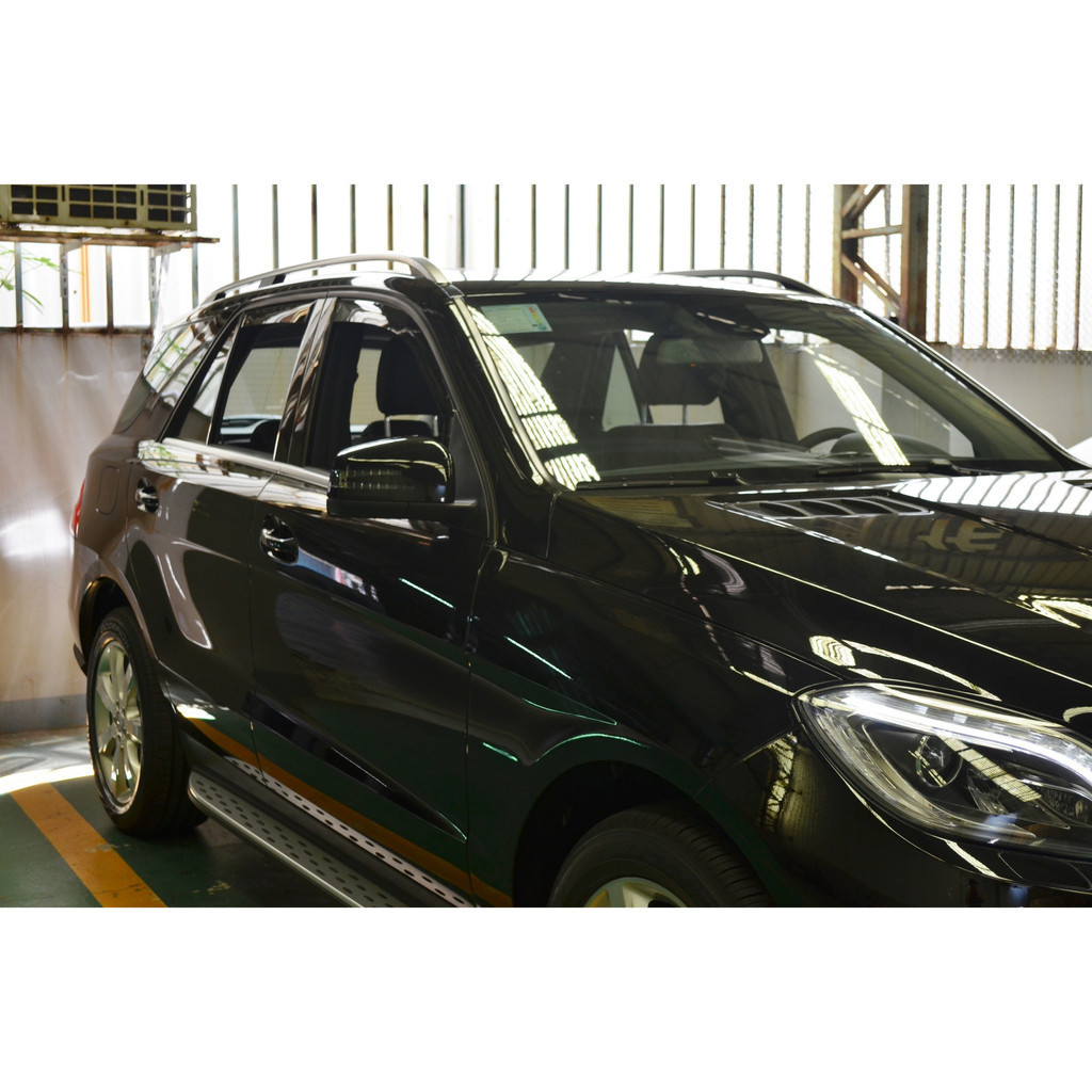 賓士BENZ ML350/W166 2013-2015年車型【崁入式晴雨窗-短截款】比德堡 內崁 嵌入 內嵌