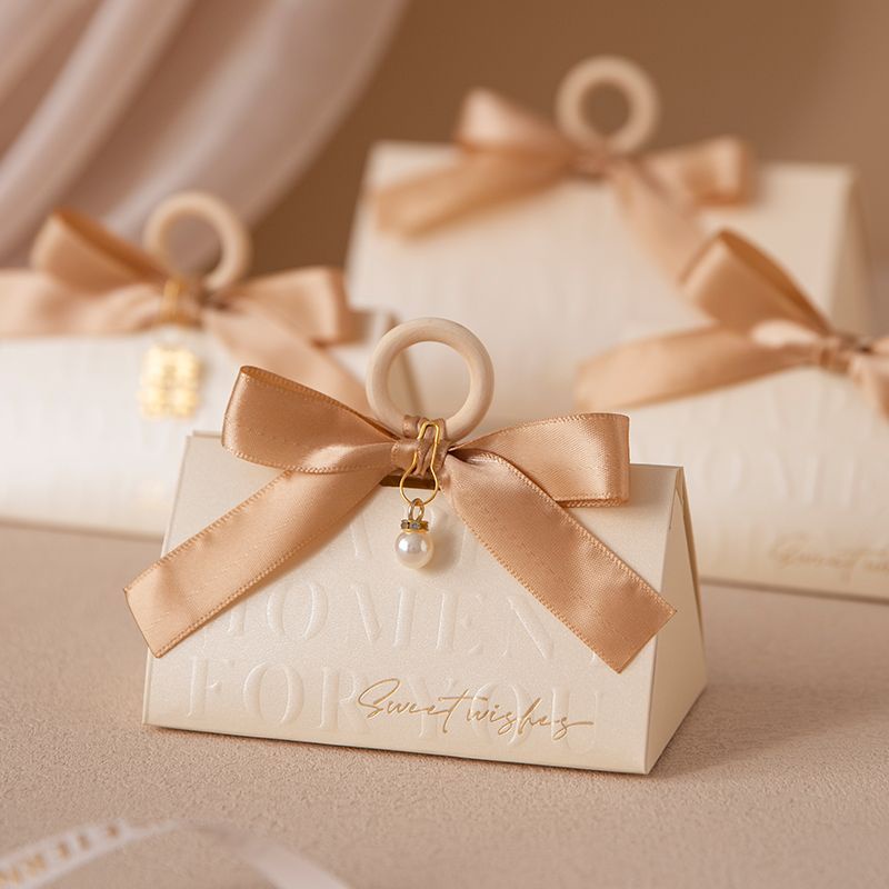 【潔兒小店】2023新款糖盒結婚喜糖盒子高級感婚禮糖果盒手提喜糖袋小禮盒空盒