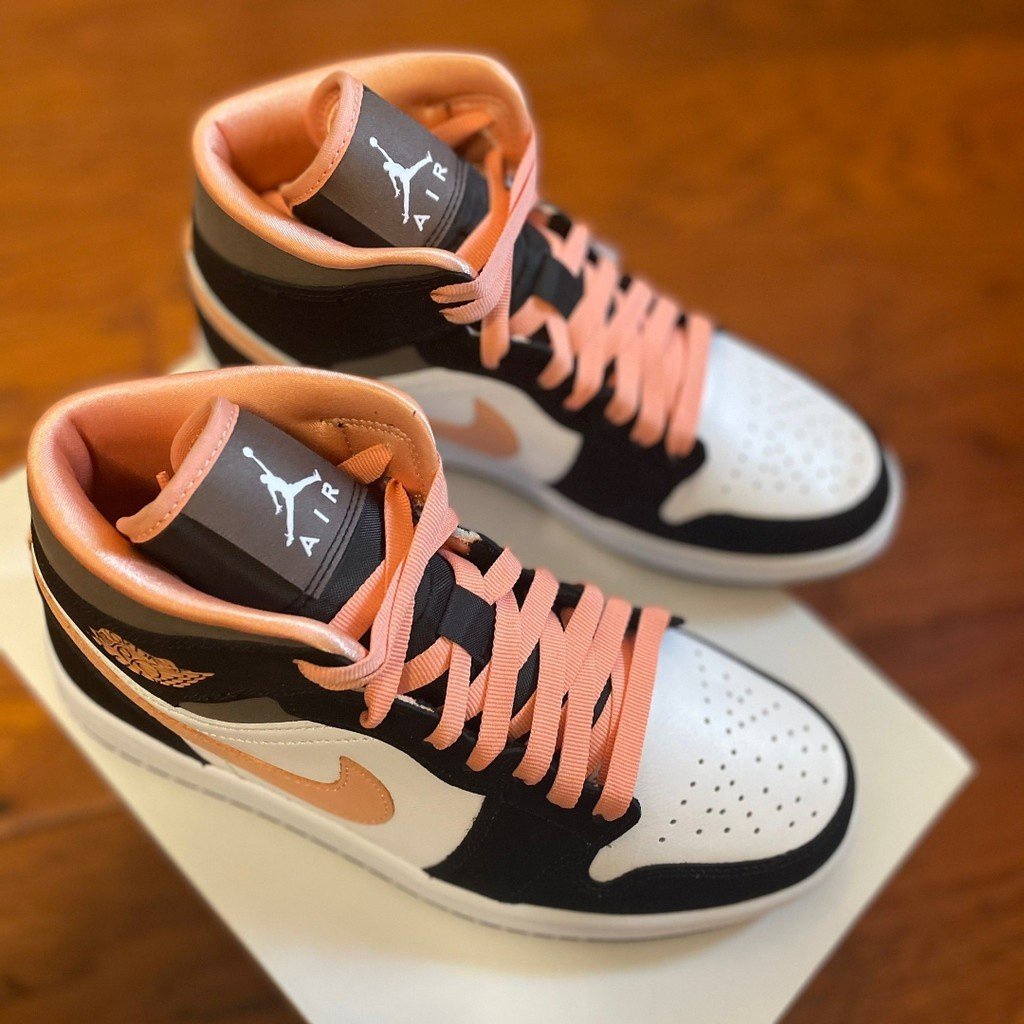 Air Jordan 1 Mid Apricot Agate 黑杏粉 女款 蜜桃摩卡 DH0210-100