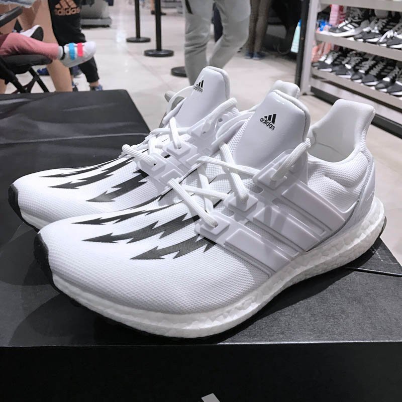 adidas originals Ultraboost x Neighborhood EG7650