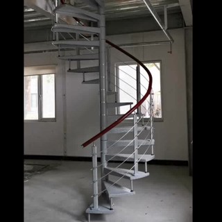 室外樓梯旋轉樓梯鐵藝樓梯閣樓復式樓戶外樓梯防滑板鋼木圓形招財進寶の優選店