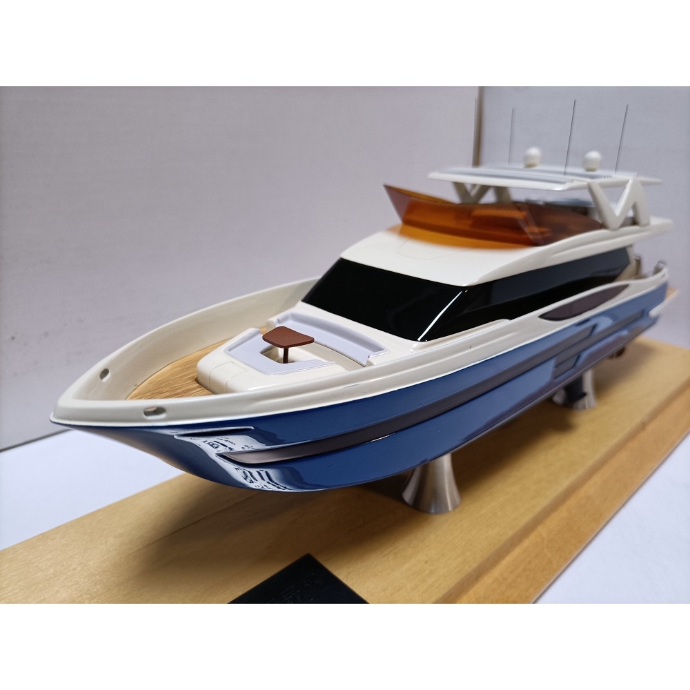 AQUITALIA 1/160 毅宏水神龍系列樹脂仿真商務訂製版豪華遊艇模型