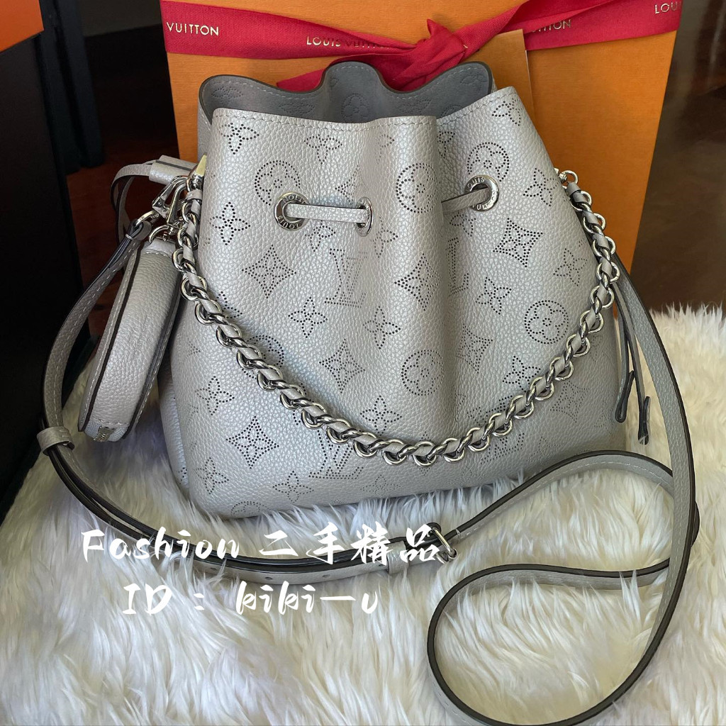 Fashion ღ二手精品 LV 路易威登 BELLA M57068粉色 鏤空花紋 水桶包 手提包 斜背包 M57201