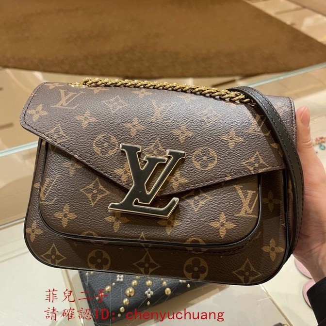 【菲兒二手】LV 路易威登 M45592 Passy 新款 老花 郵差包 側背包肩背包 斜背包 Logo字母 鎖扣 鏈條