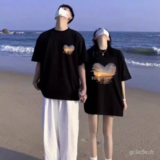 特別的情侶裝 一男一女 愛心T恤 夏裝 美式T恤 短袖T恤 短袖 T恤 情侶短袖 大碼短袖 上衣 情侶裝 印花T恤