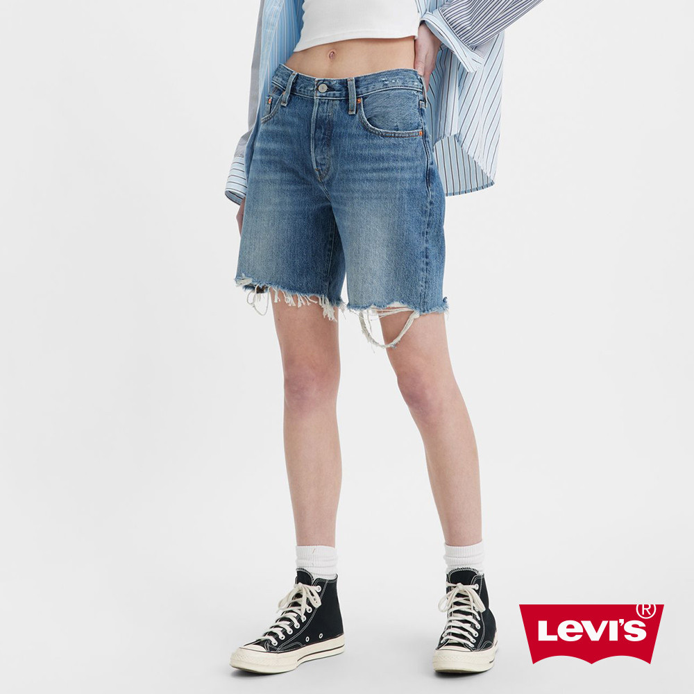 Levi's® 女款復古90s501牛仔短褲 / 馬褲A1962-0014 人氣新品