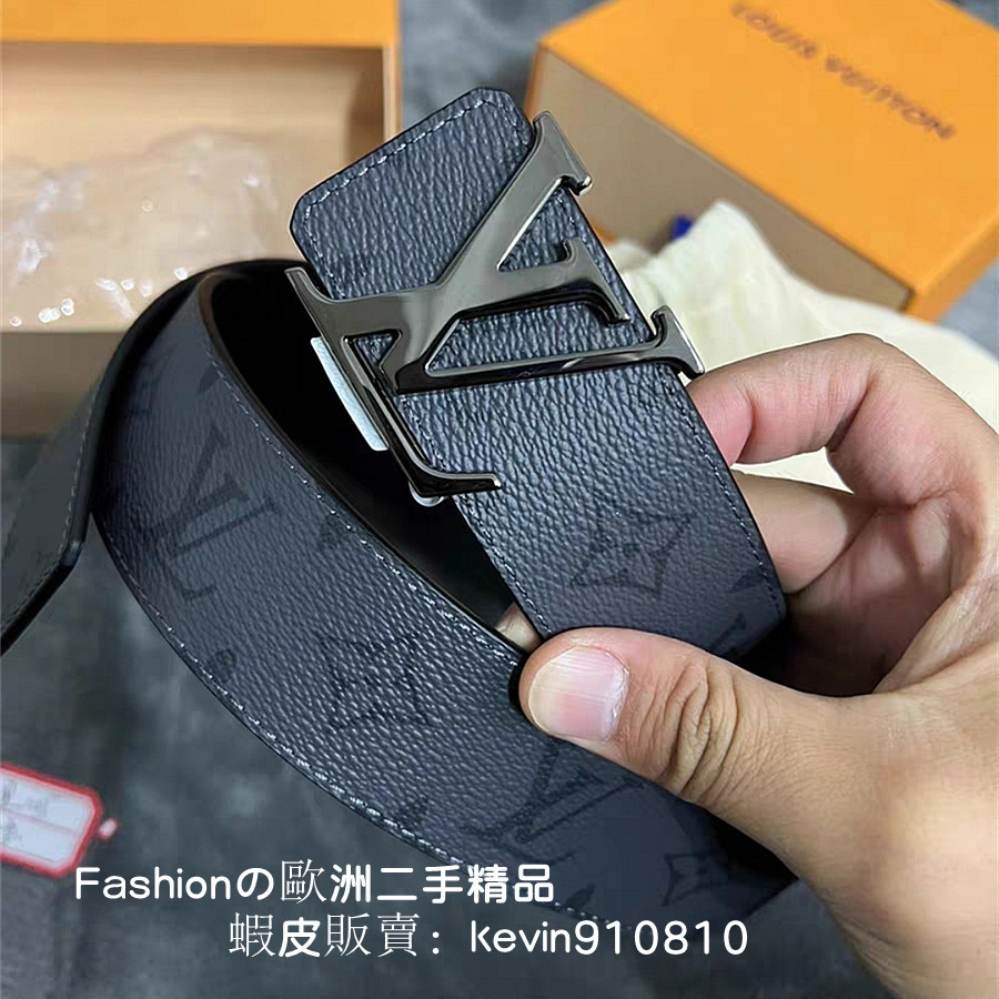 正品現貨 LV 路易威登 M0285V INITIALES 40毫米男生雙面皮帶 灰色原花腰帶 銀扣