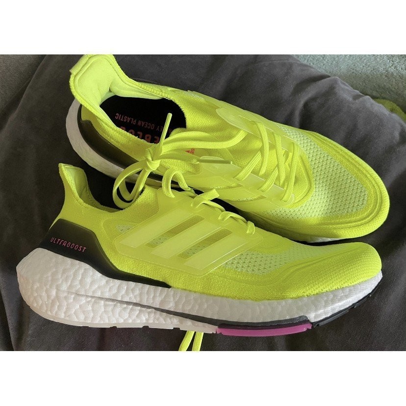 adidas Ultra Boost 2021 "Solar Yellpw" 熒光黃 步 FY0373 慢跑鞋