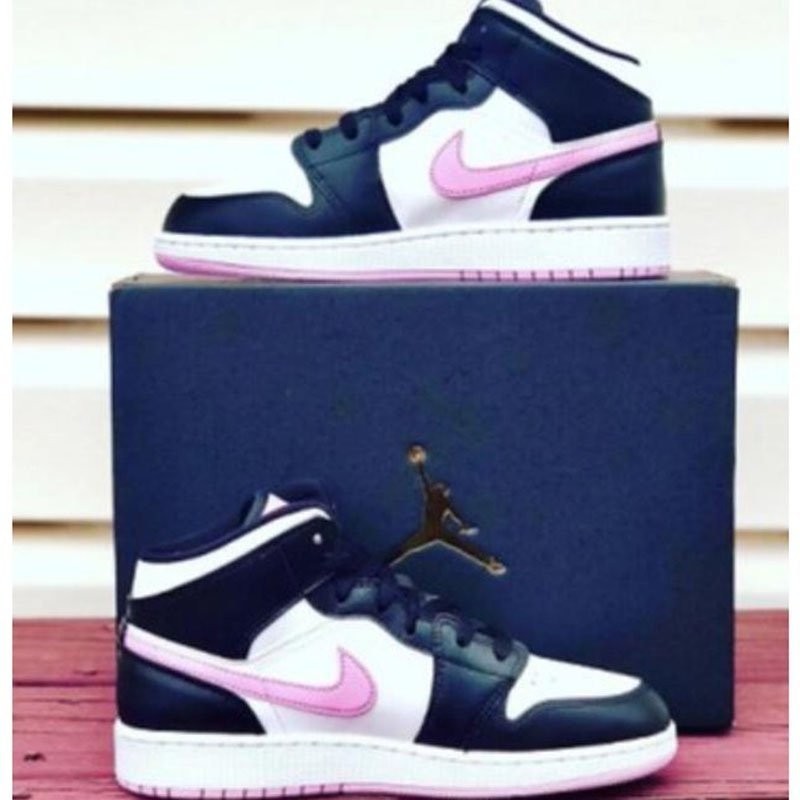 現貨 Air Jordan 1 Mid （Gs）黑白粉 555112-103 籃球鞋 女款 粉色系 5