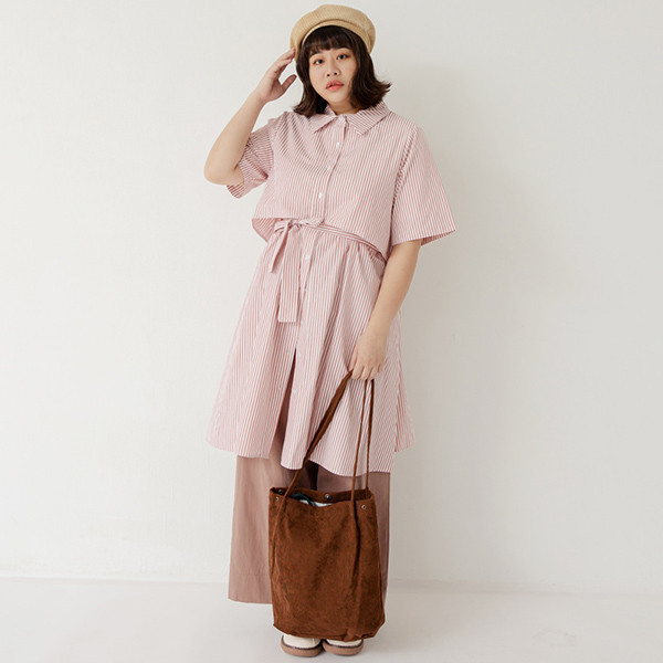 【PolyLulu】 MORI.日系風衣式排釦條紋短袖洋裝(附綁帶) 中大尺碼洋裝 粉色