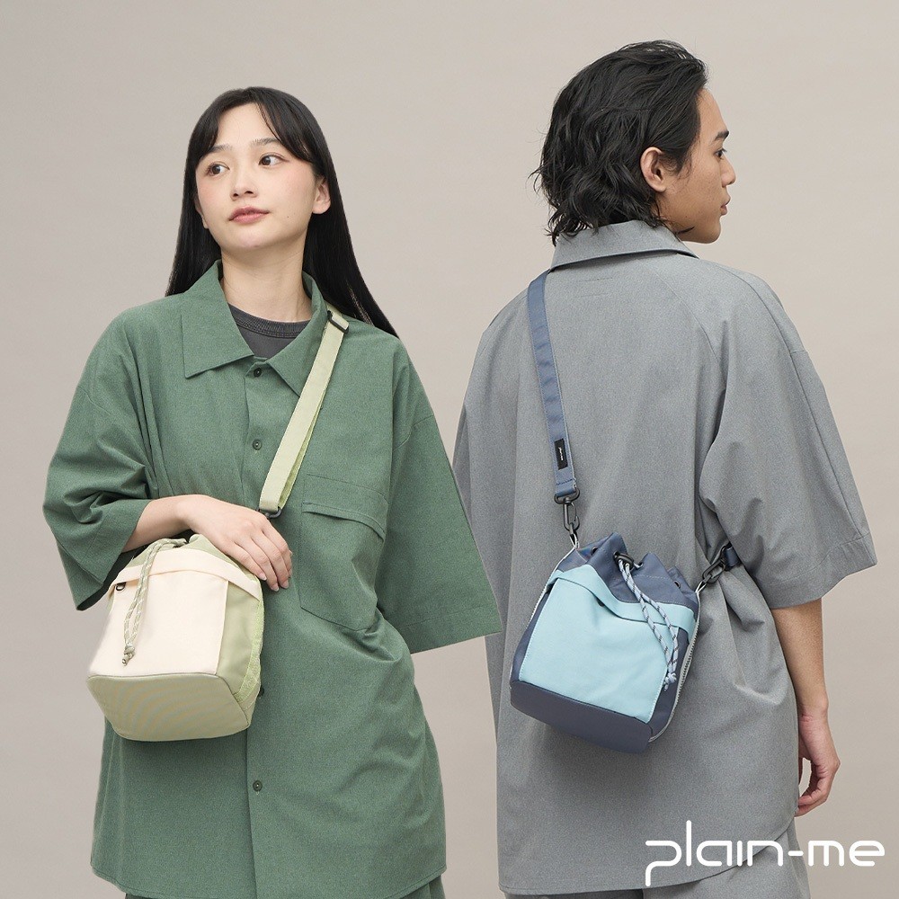 【plain-me】新色上架！防潑水拼接中型水桶包 COP3030 &lt;男女款 包包 側背包&gt;
