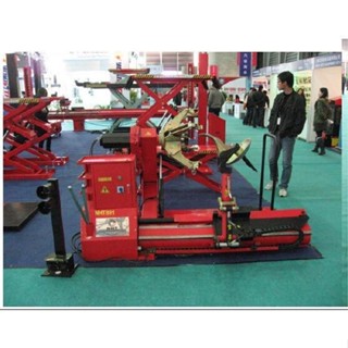 特價搶購中 拆裝機 拆裝汽車工具，全自動大車輪胎拆裝機 ，臥式大型輕卡扒胎機，