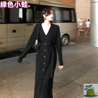 🐸【限時特價】針織洋裝女 針織連身裙 洋裝 長版洋裝 秋冬新款毛衣打底針織洋裝大衣內搭長袖收腰V領小外套長裙女