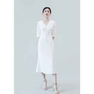 【桔束🍊】S-XL 白色V領排扣魚尾洋裝 禮服