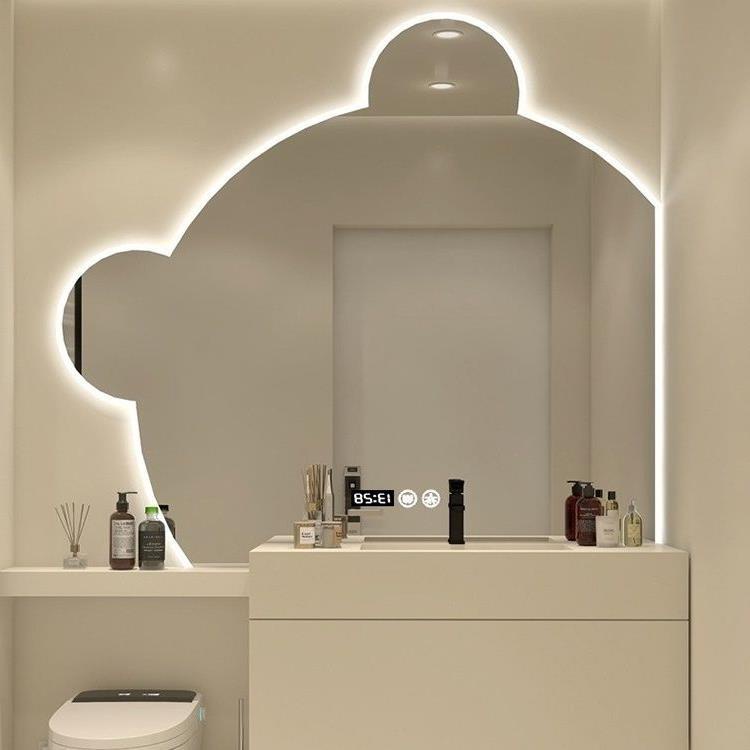 【破補含運】衛生間小熊鏡浴室洗漱化妝鏡貼墻智能髮光梳妝防霧鏡人體感應輕奢