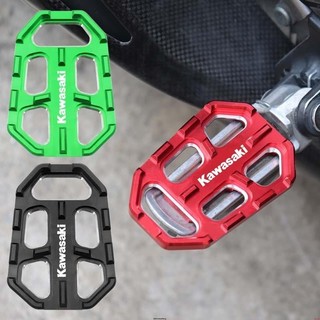 ☢適用川崎Z900 Z900RS Z650 Z650RS忍者NINJA650機車改裝配件前後腳踏防滑加寬座加大墊